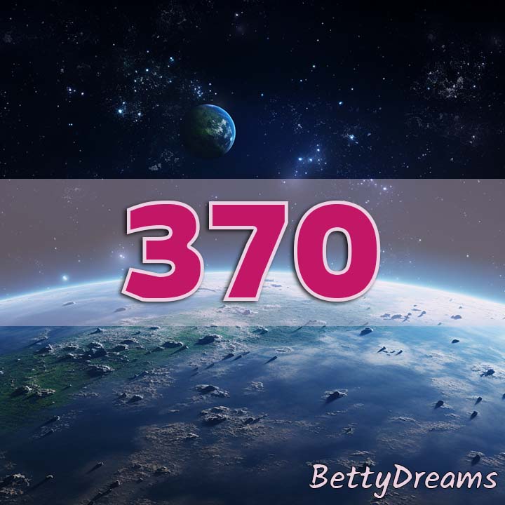 370